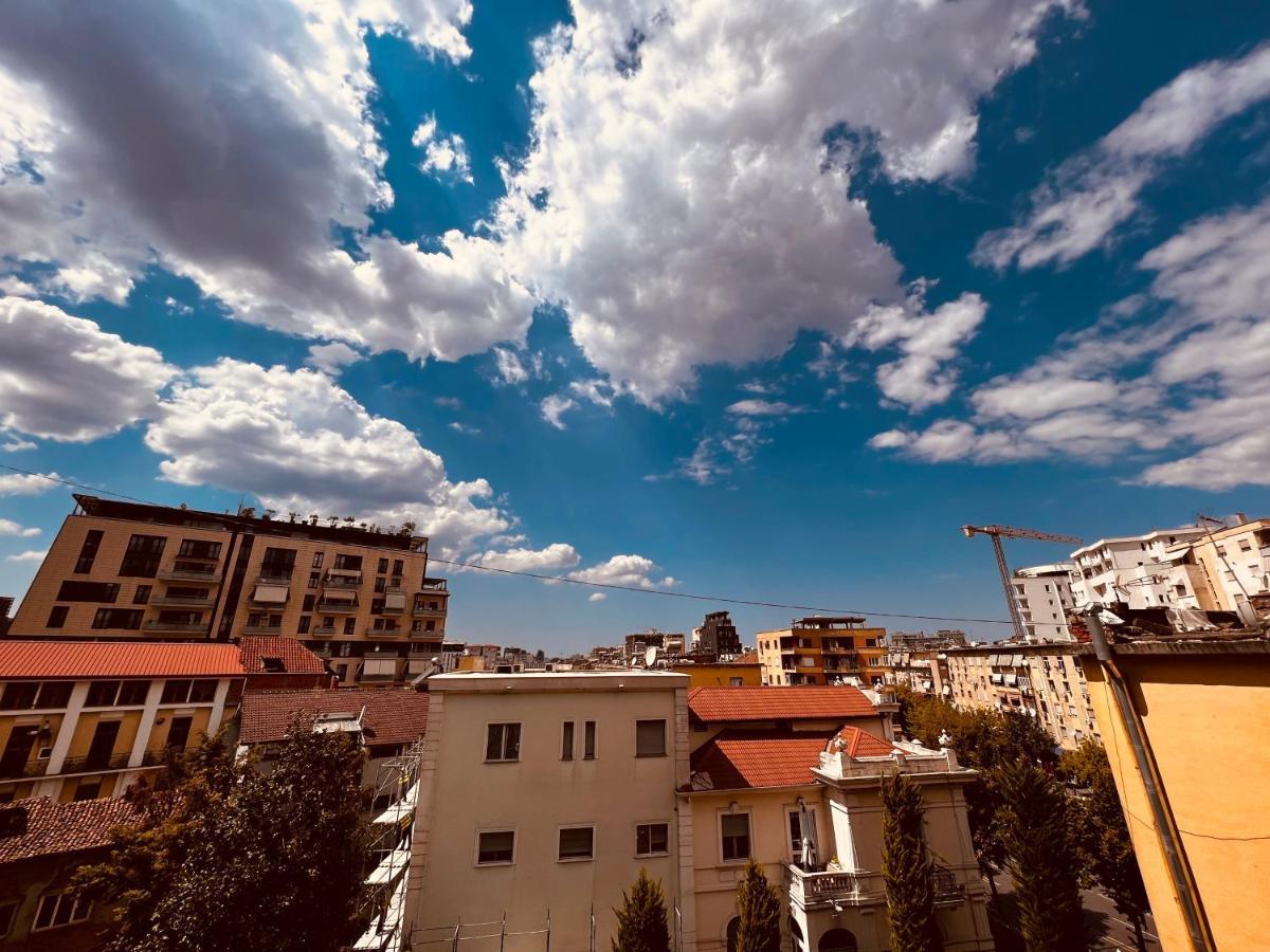 City Center Two Private Bedrooms Near Scanderbeg Square On Shared Apartment Тирана Экстерьер фото
