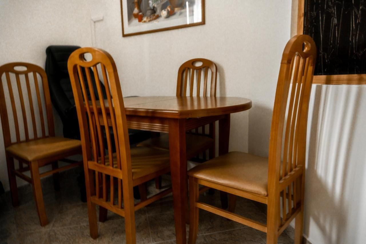 City Center Two Private Bedrooms Near Scanderbeg Square On Shared Apartment Тирана Экстерьер фото